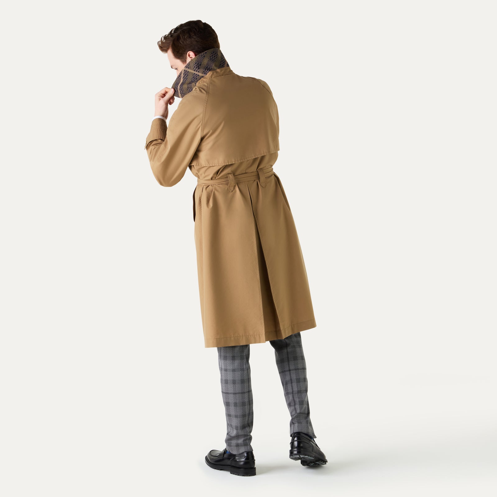 UNISEX RAGLAN SLEEVE OVERSIZED TRENCH – DAKS