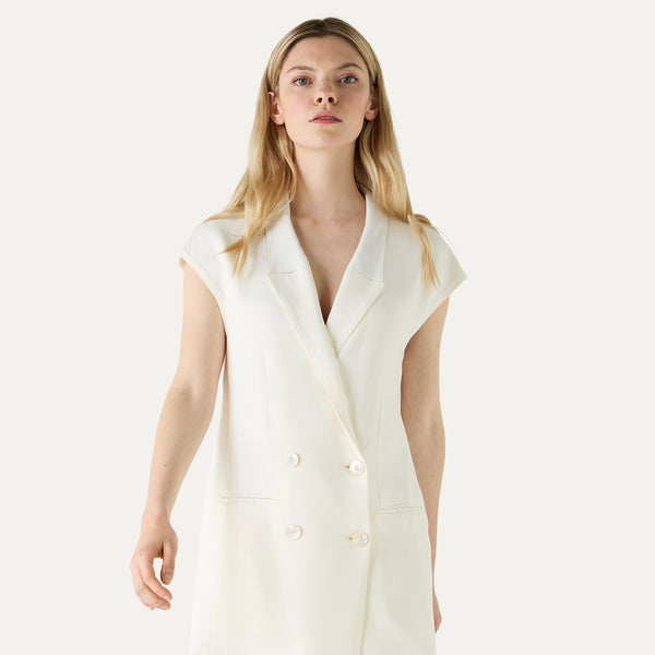 WOMENS LAST CHANCE TO BUY – DAKS