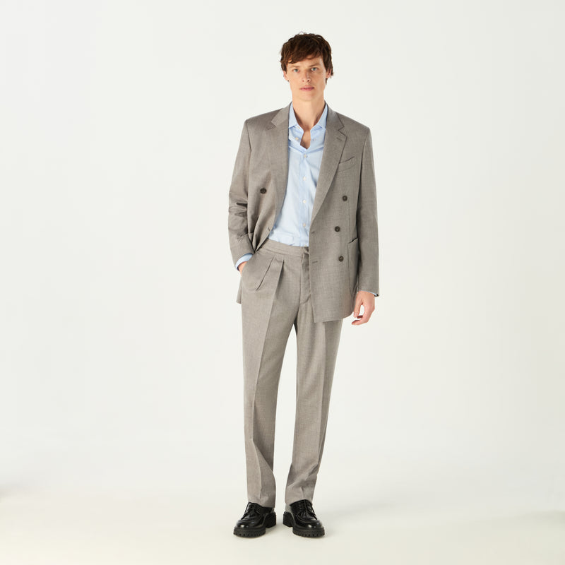 DOUBLE BREASTED 6 BUTTON WITH NOTCH LAPEL/FOUR PLEAT TROUSER SUIT