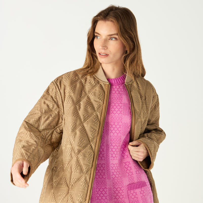 DIAMOND QUILTED REVERSIBLE OVERSIZED JACKET 