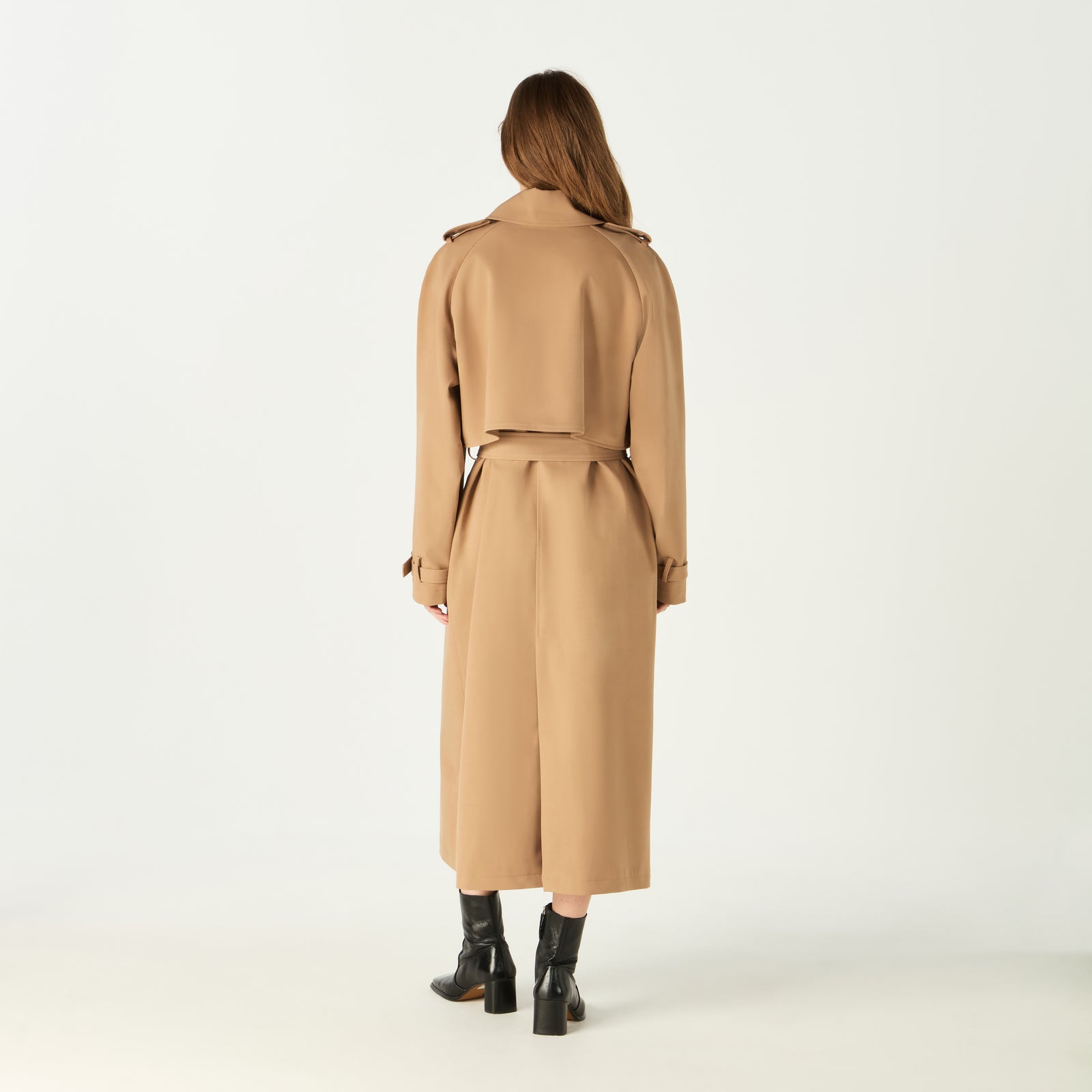 LONG BELTED WOOL TRENCH – DAKS