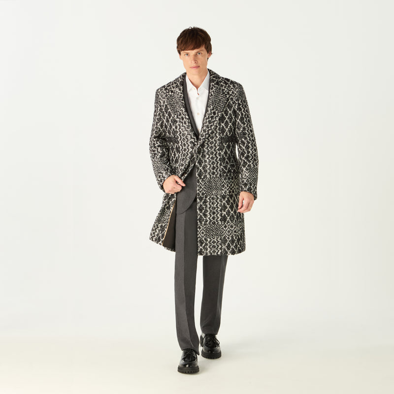 PEAK LAPEL 2 BUTTON OVERCOAT