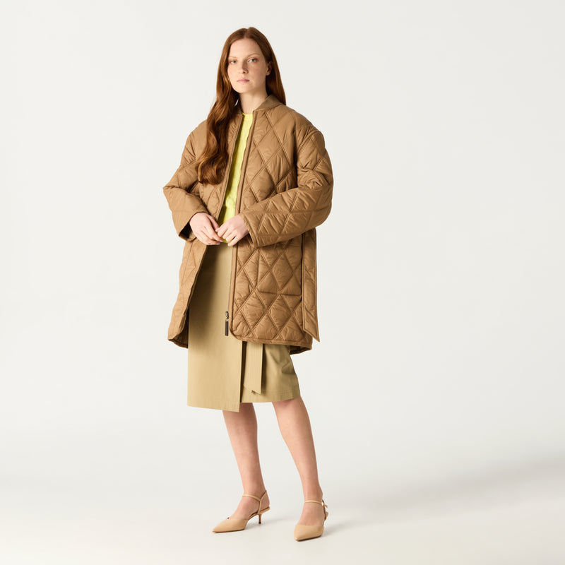 DIAMOND QUILTED REVERSIBLE OVERSIZED JACKET – DAKS