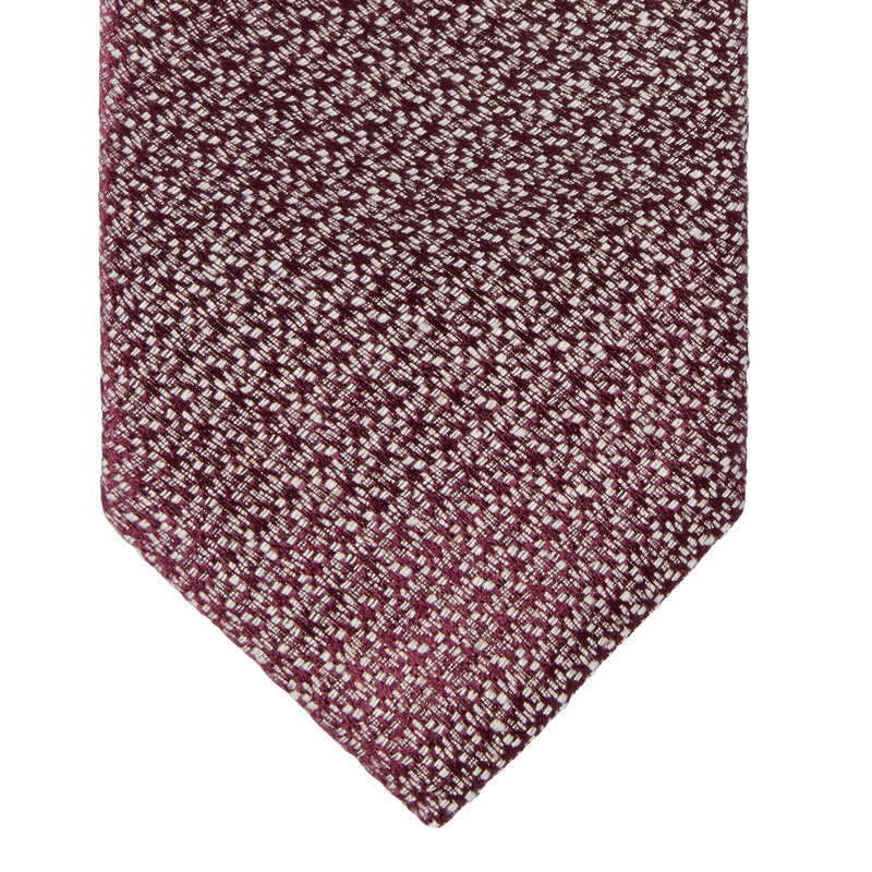 CLASSIC TEXTURED SILK TIE - BURGUNDY