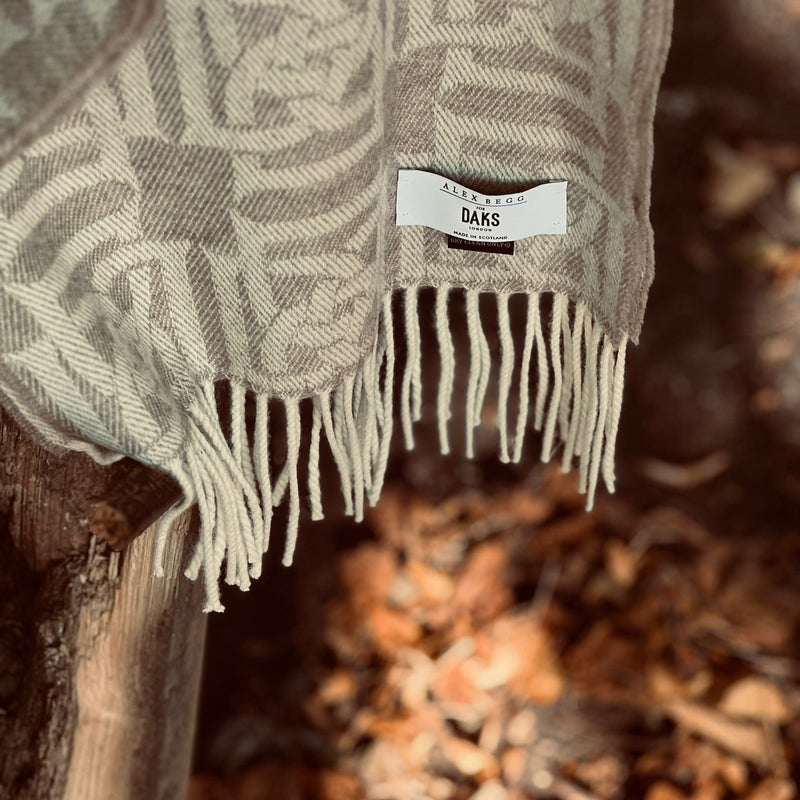 DAKS X WORLD LAND TRUST CHARITY SCARF