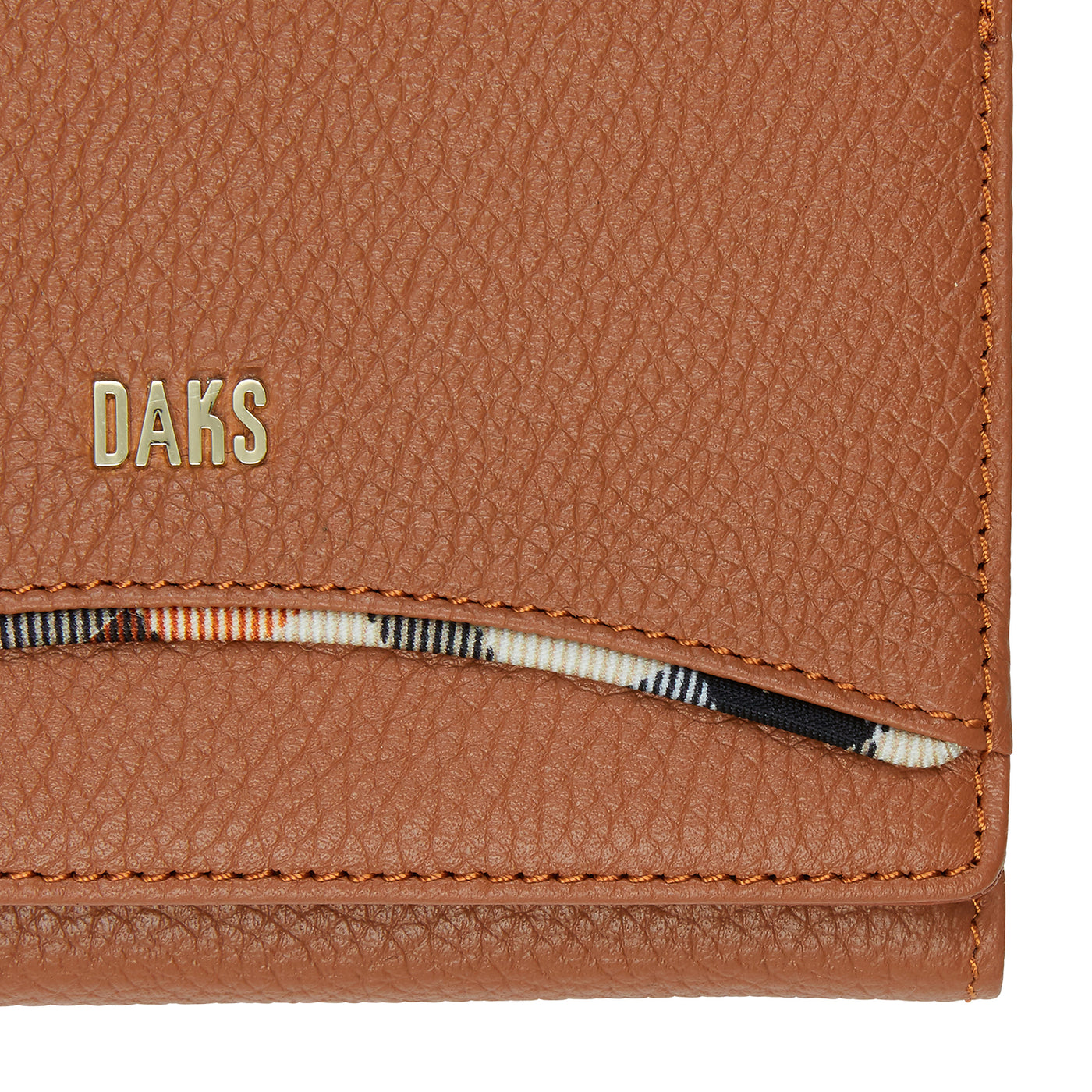 Tシャツ・カットソー DAKS Louis Guild Gradient Calfskin Medium Wallet DBWA5E265W3 KEDDEY Folded Multi-Card Wallet – DAKS