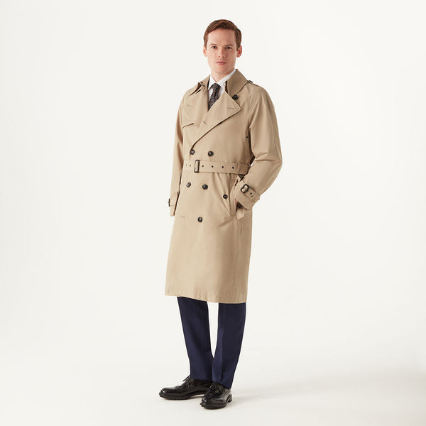 221108-DAKS-MODEL-